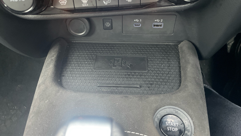 Nissan Juke 1.6 Hybrid Tekna+ 5dr Auto Hybrid Hatchback